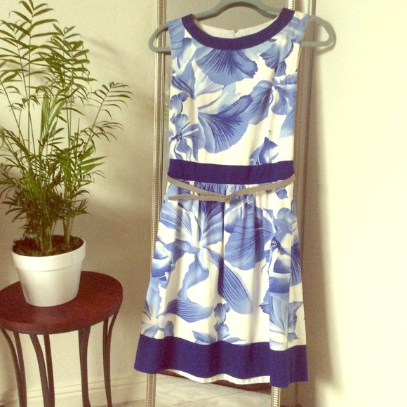 Reserved cocktail dress, summer flower dress - Picture 1 of 6